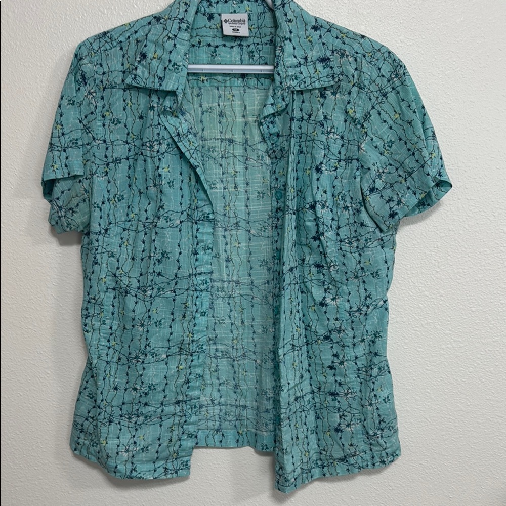 Columbia Short Sleeve Button Down